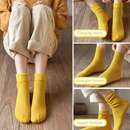 2 Pairs Warm Thick Thermal Socks (Random Colour)