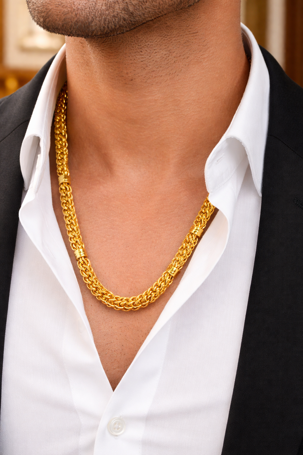 Hallow Brass Golden Chain - Classic Gold-Toned Accessory