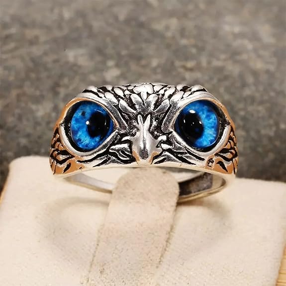 Owl Ring in Blue Color - Silver Plated Stainless Steel